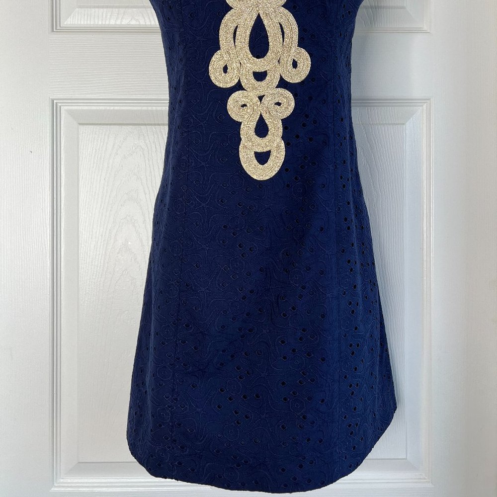 Stunning Lilly Pulitzer Starfish Eyelet True Navy Emery Shift Dress NWT Size 0 - Picture 2 of 10